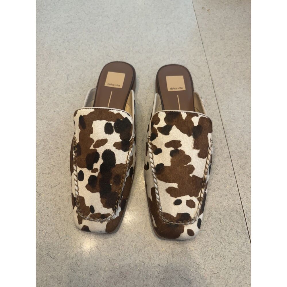 Brand-New Dolce Vita "Bradly" Flat in Shade Cocoa Calf Hair size 9.5